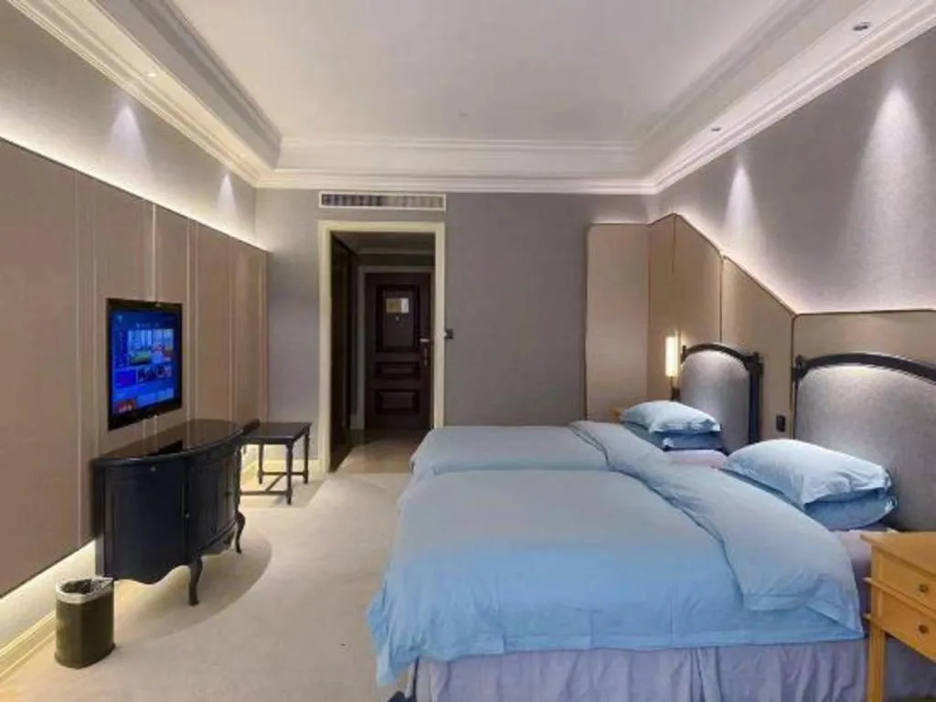 Bed in Zhejiang D.H Hotel