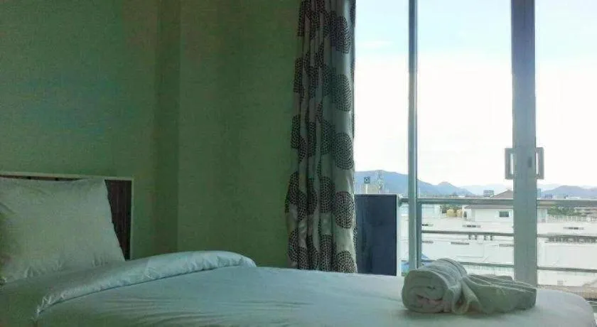 Bed in Chevasai Huahin Hotel