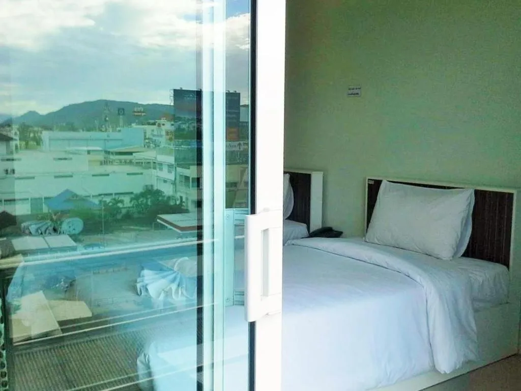 Bed in Chevasai Huahin Hotel