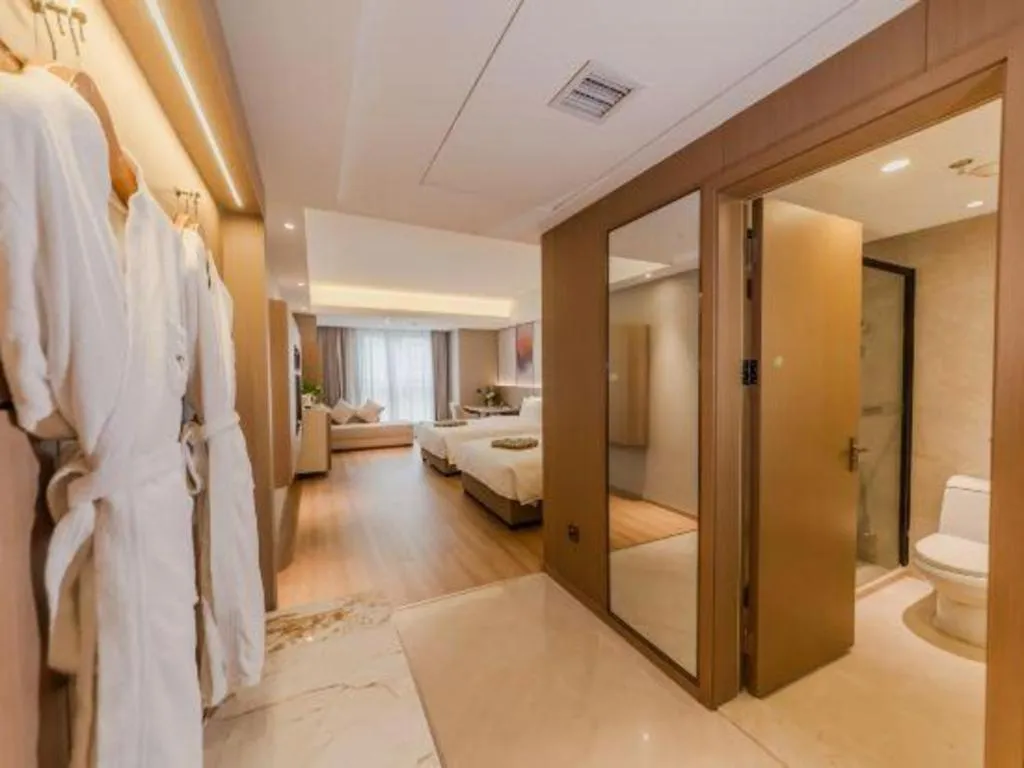 Bed in Chengdu Antai Century Hotel