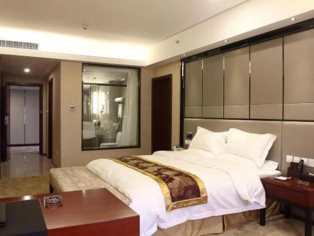 Bed in Chengdu Antai Century Hotel