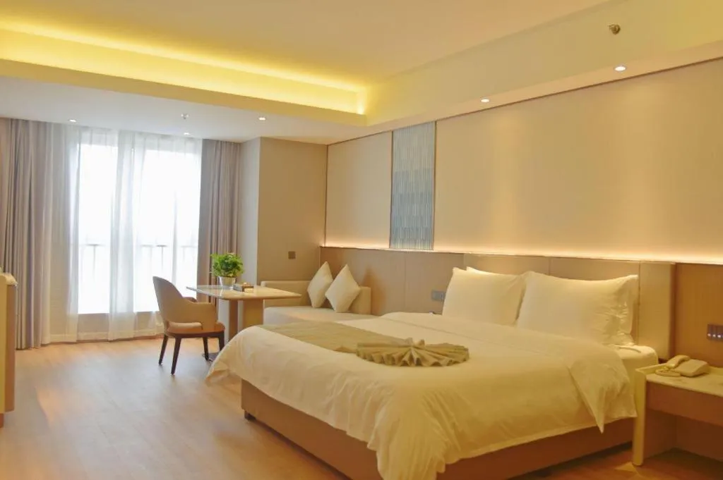 Bed in Chengdu Antai Century Hotel