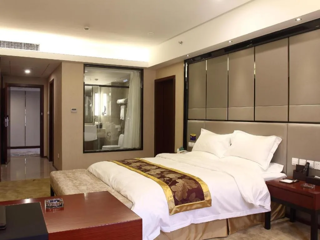 Bed in Chengdu Antai Century Hotel