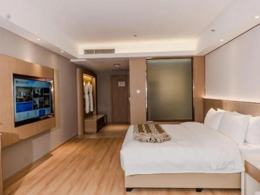 Bed in Chengdu Antai Century Hotel