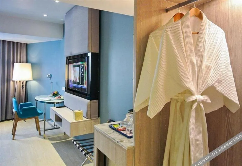 Grand Scenaria Hotel