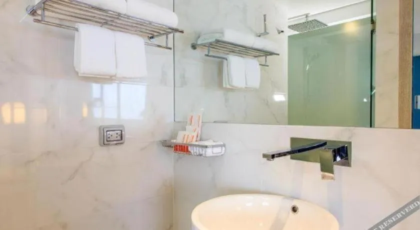 Grand Scenaria Hotel