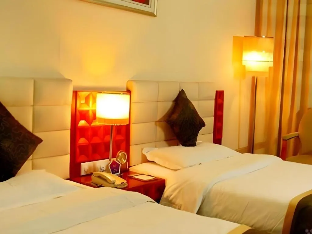 Bed in Pingdingshan Feixing Crowne Plaza Hotel