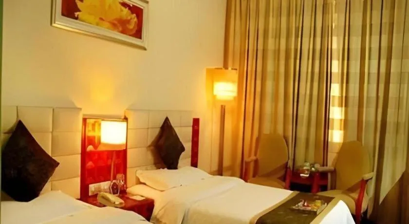 Bed in Pingdingshan Feixing Crowne Plaza Hotel