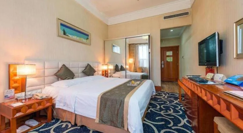 Bed in Pingdingshan Feixing Crowne Plaza Hotel