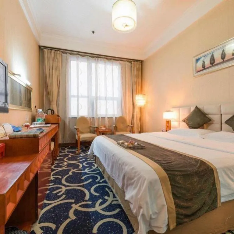 Bed in Pingdingshan Feixing Crowne Plaza Hotel