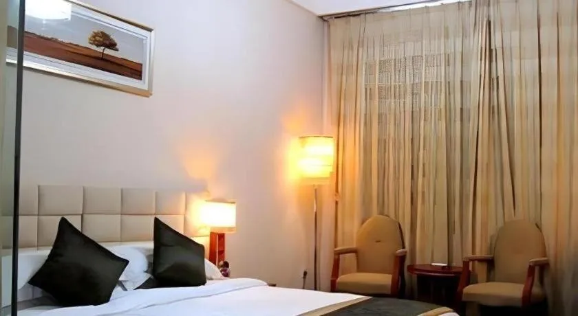 Bed in Pingdingshan Feixing Crowne Plaza Hotel