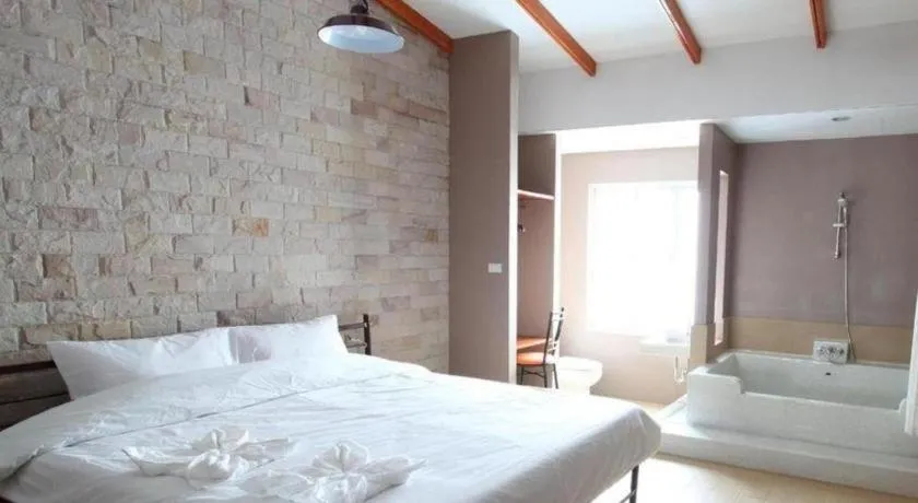 Bed in Z2 Boutique Hotel