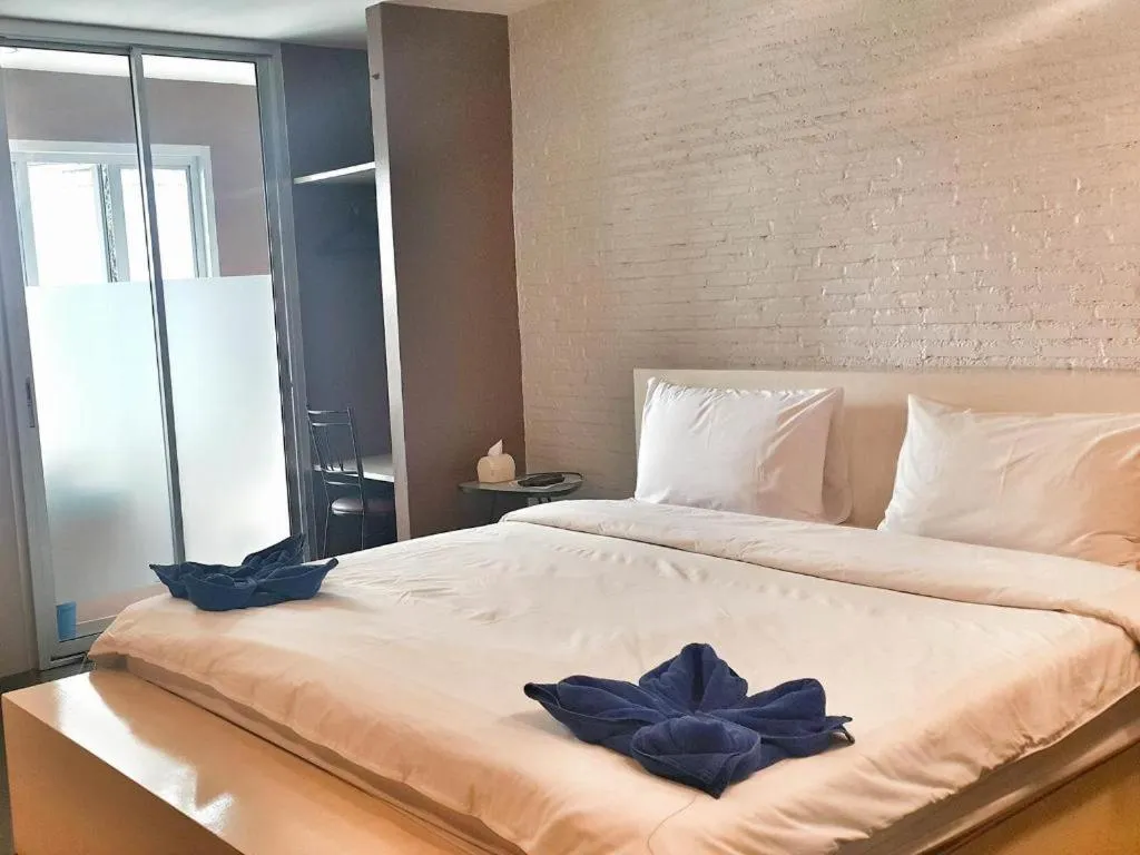 Bed in Z2 Boutique Hotel