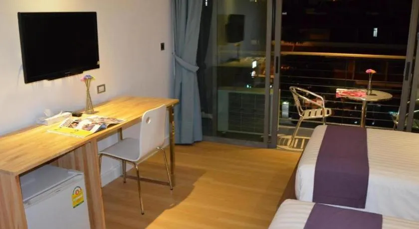 The Scenery City Hotel