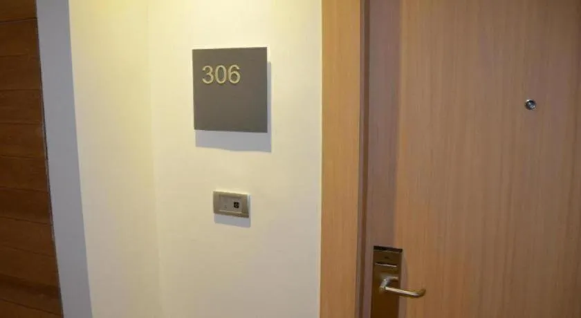 The Scenery City Hotel