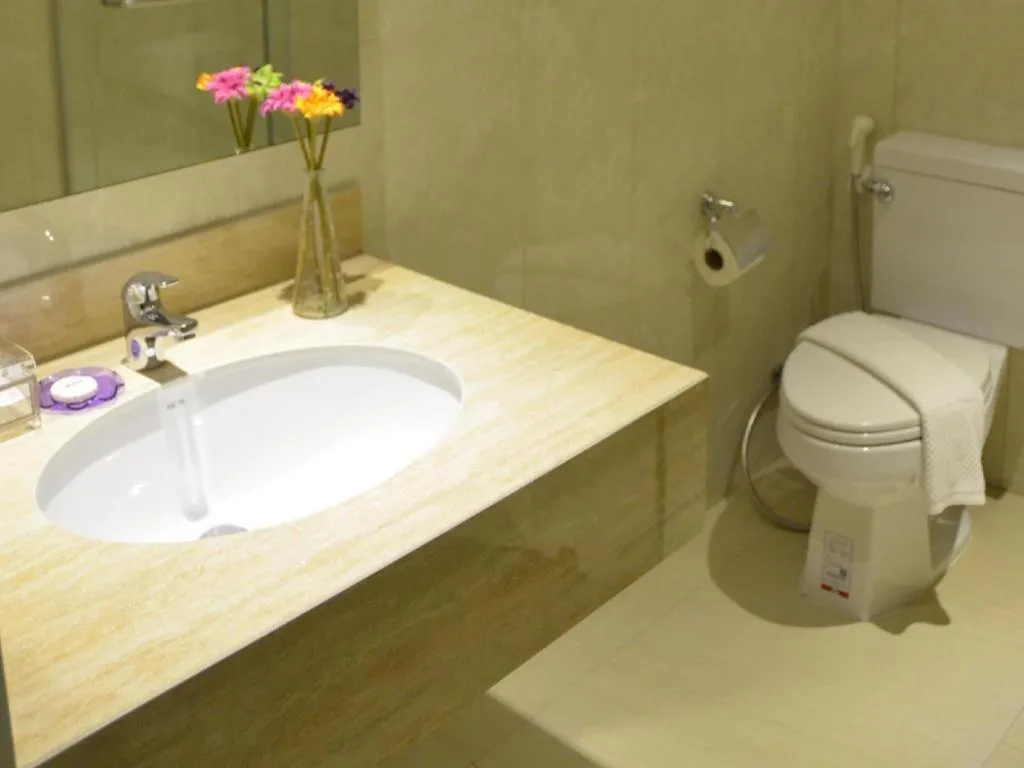 The Scenery City Hotel