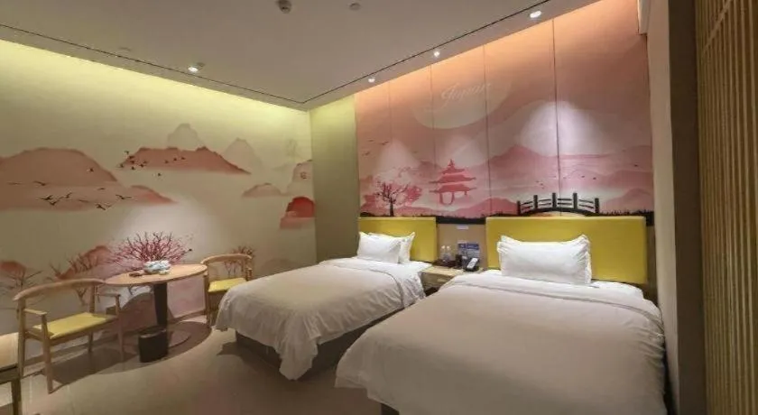 Bed in Quanzhou Binhai Hotel