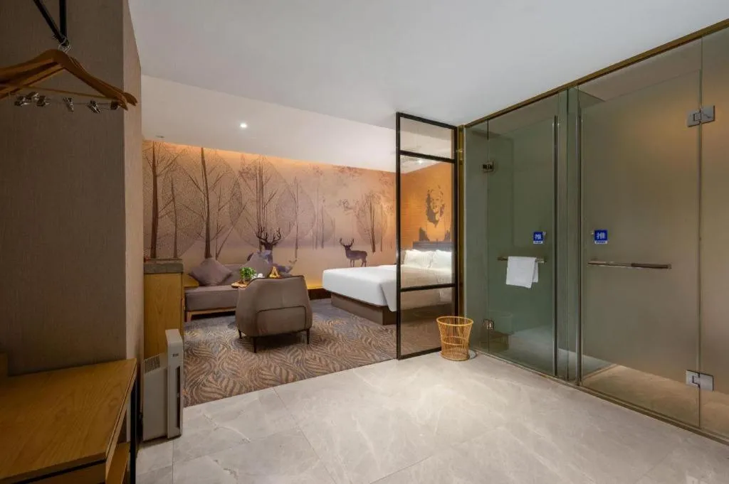 Bed in Quanzhou Binhai Hotel