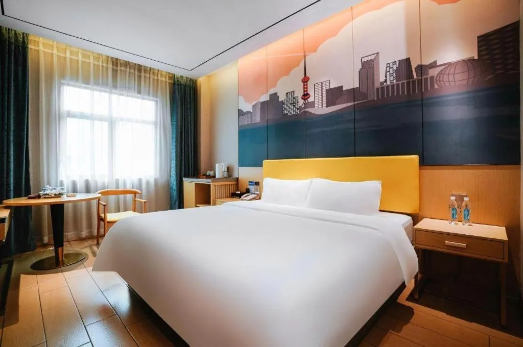 Bed in Quanzhou Binhai Hotel