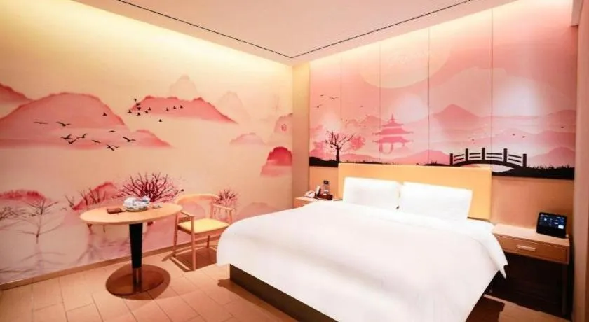 Bed in Quanzhou Binhai Hotel