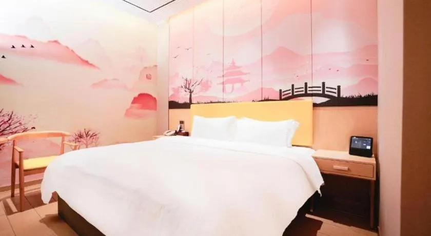 Bed in Quanzhou Binhai Hotel
