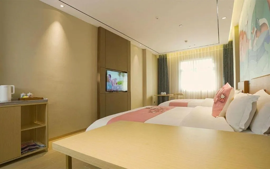 Bed in Quanzhou Binhai Hotel
