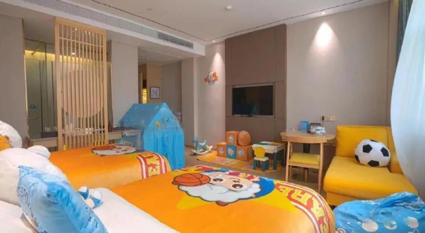 Bed in Quanzhou Binhai Hotel