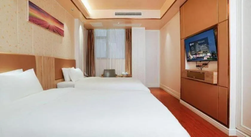 Bed in Quanzhou Binhai Hotel