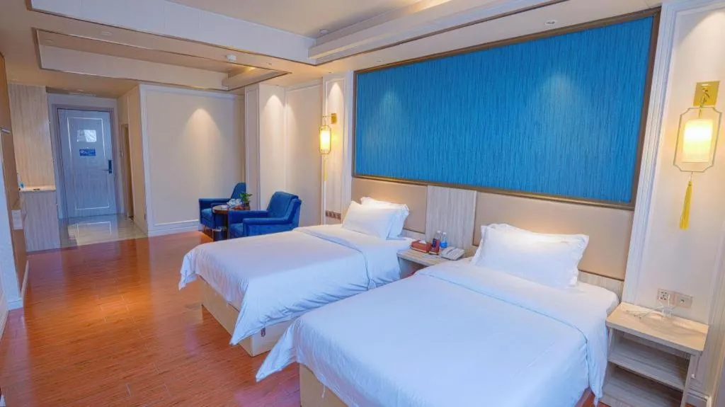 Bed in Quanzhou Binhai Hotel