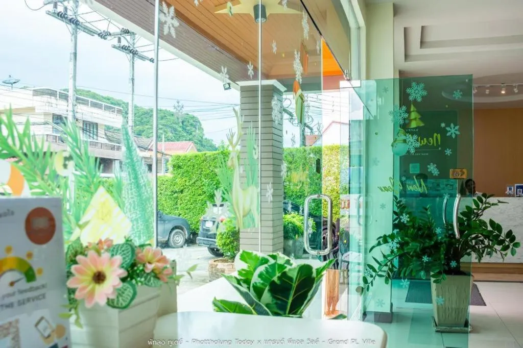 Grand PL Ville Hotel