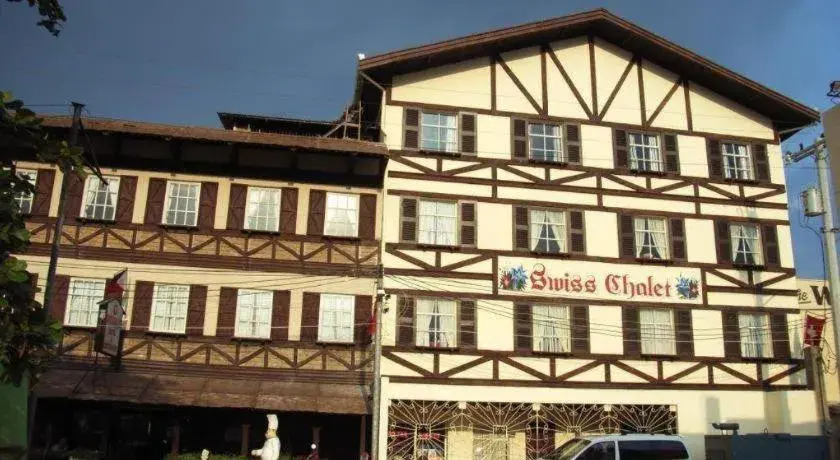 Swiss Chalet Swiss Chalet
