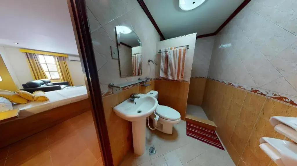 Swiss Chalet Swiss Chalet