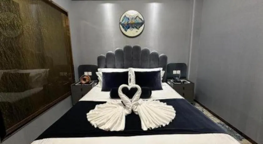 Bed in Dunhuang Dunhe Hotel