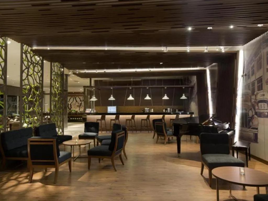 Hotel Santika Premiere Kota Harapan Indah