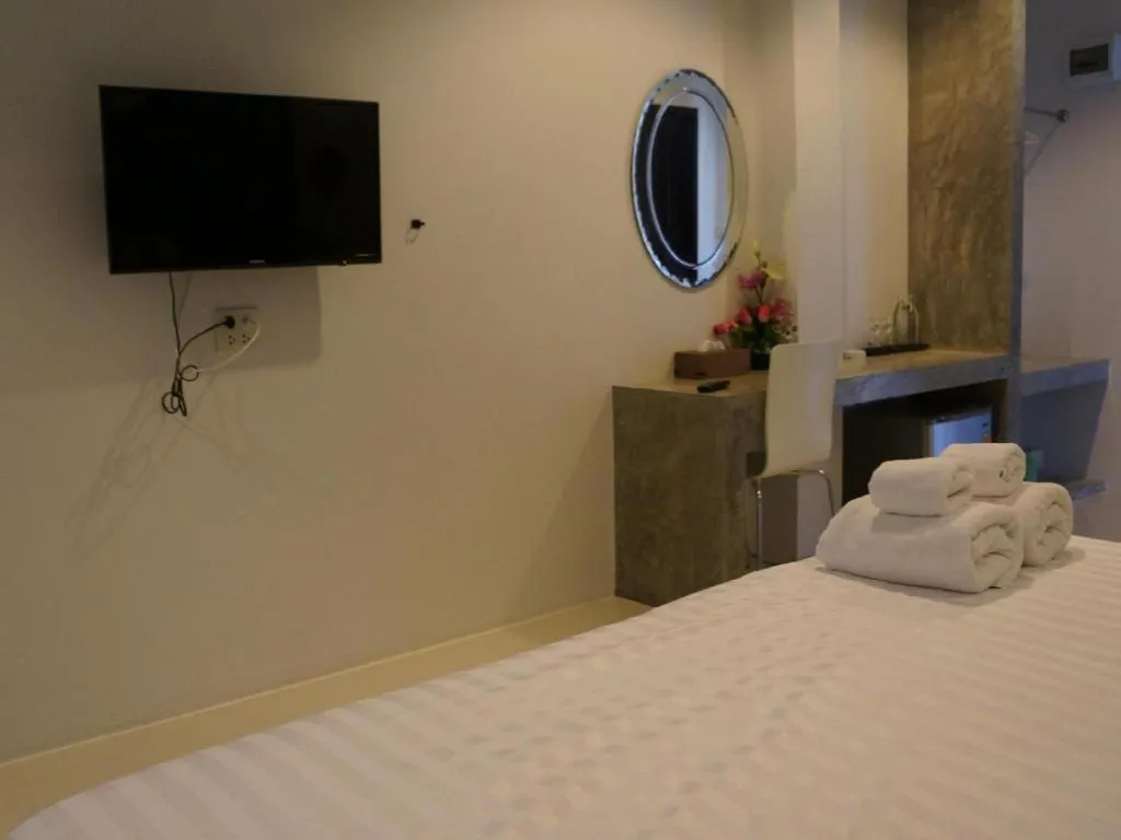 Bed in Sabai @ Chumphae Hotel