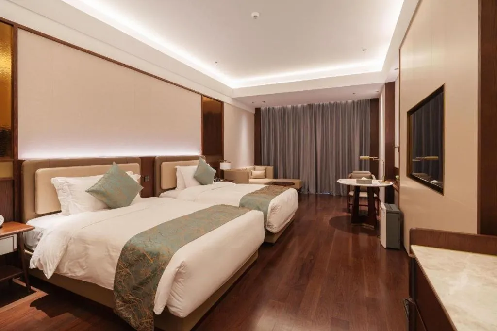 Bed in Dongguan Yingbin Hotel