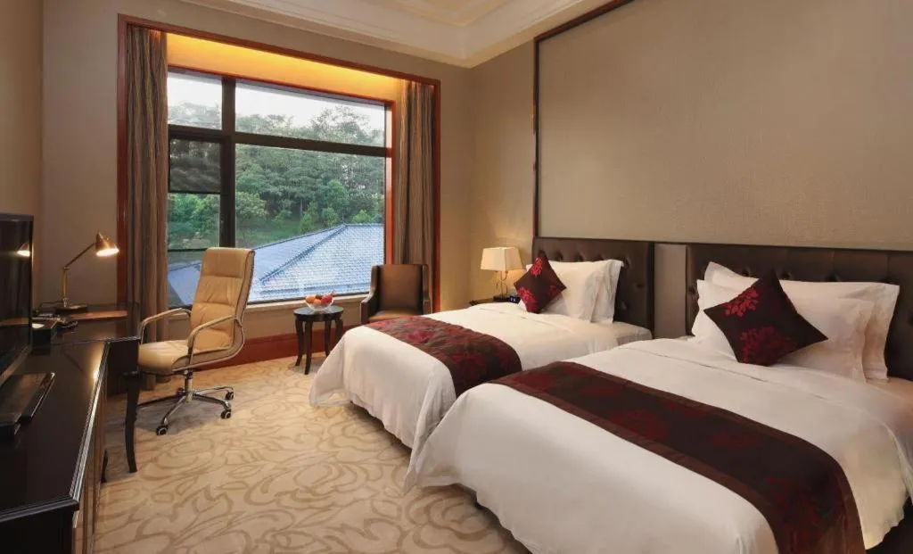 Bed in Dongguan Yingbin Hotel