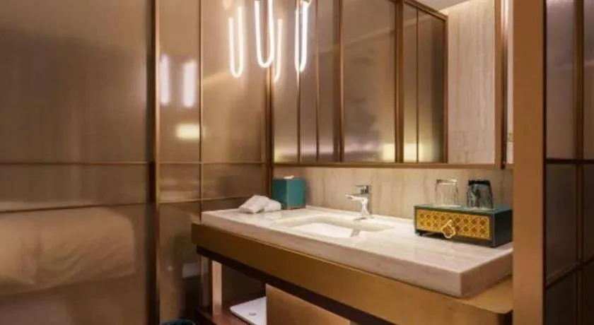 Bed in Dongguan Yingbin Hotel