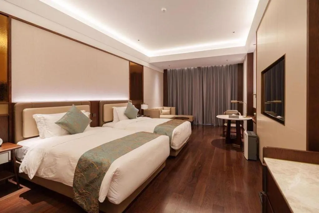 Bed in Dongguan Yingbin Hotel