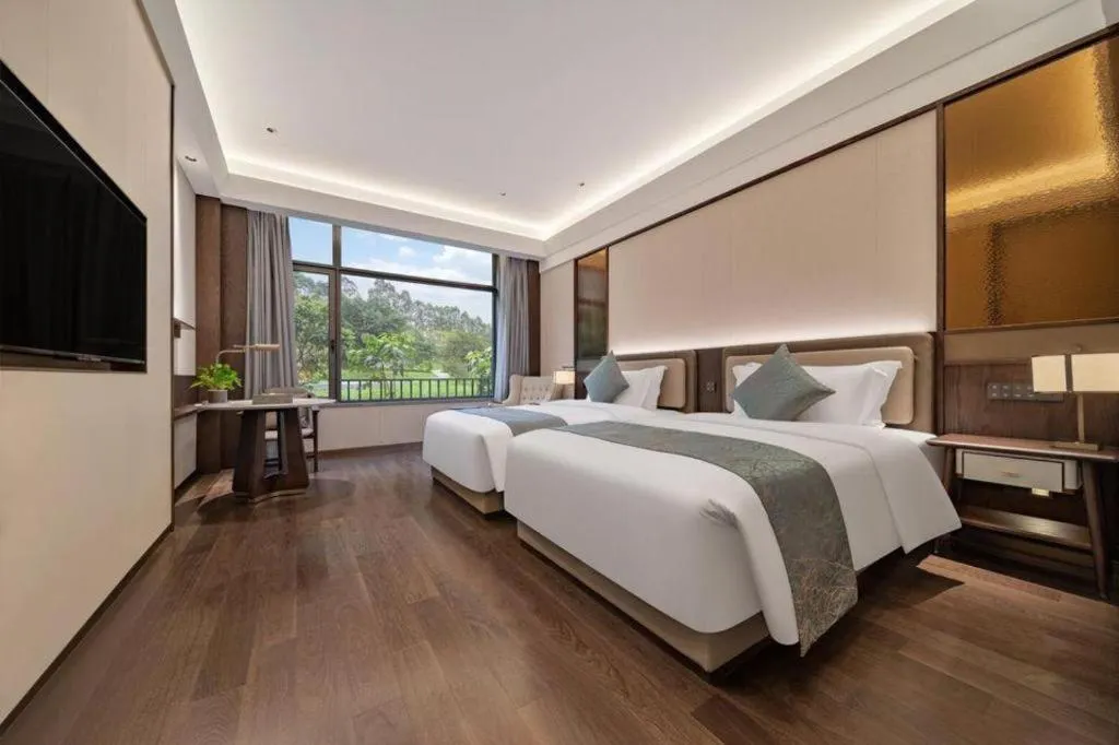 Bed in Dongguan Yingbin Hotel