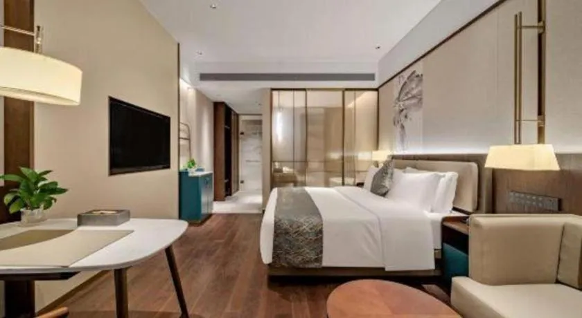 Bed in Dongguan Yingbin Hotel