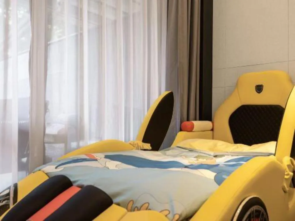 Bed in Dongguan Yingbin Hotel