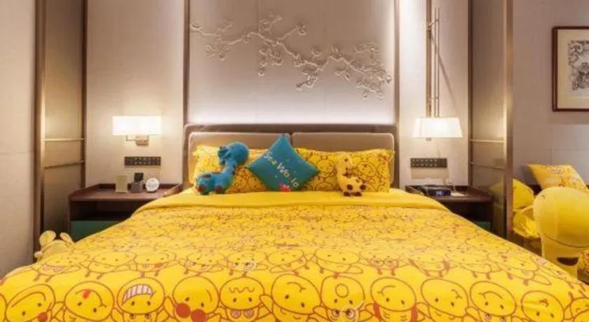 Bed in Dongguan Yingbin Hotel