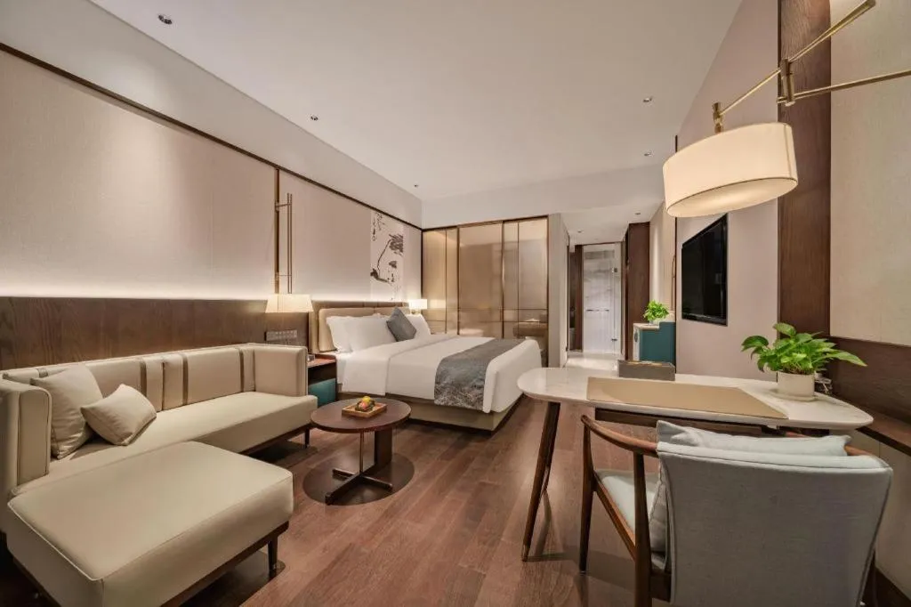 Bed in Dongguan Yingbin Hotel