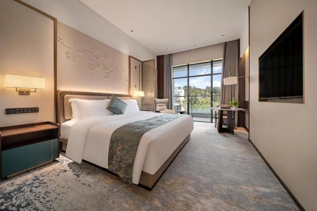 Bed in Dongguan Yingbin Hotel