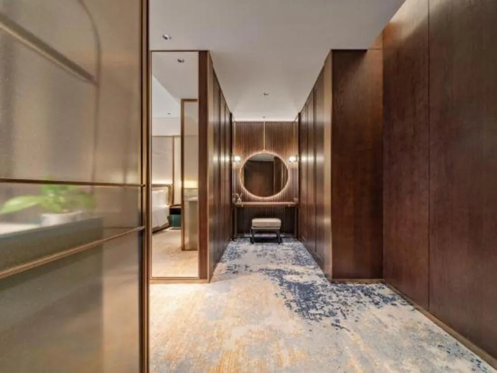 Bed in Dongguan Yingbin Hotel