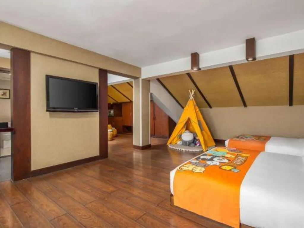 Bed in Lijiang Ziyue Hotel