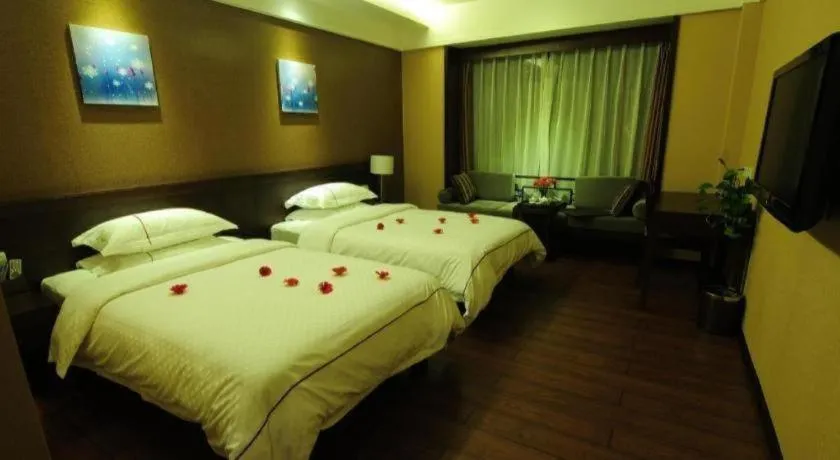 Bed in Lijiang Ziyue Hotel