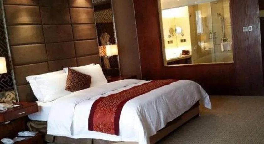 Bed in Blue Horizon International Hotel Gaomi