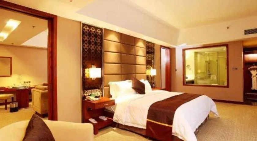 Bed in Blue Horizon International Hotel Gaomi